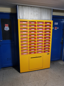 Félkiemelt postaláda Félkiemelt postaláda